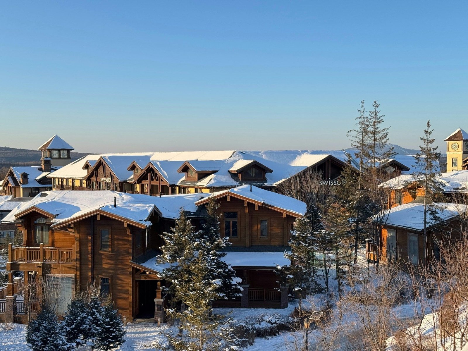 Alpine Berglandschaft mit Luxury Resort